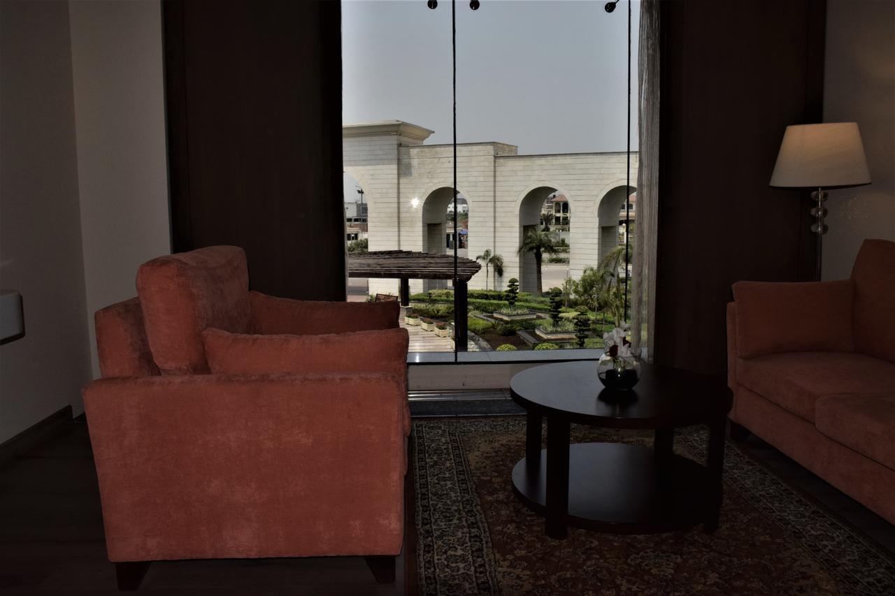 Defence Raya Golf & Country Club Hotel Lahore Bagian luar foto